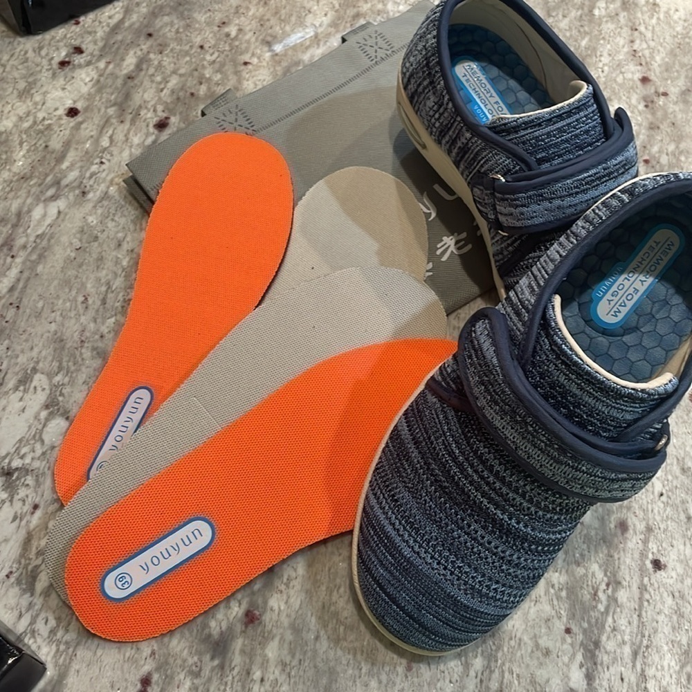 Diabetic shoes Velcro wide tongue - Picture 9 of 9